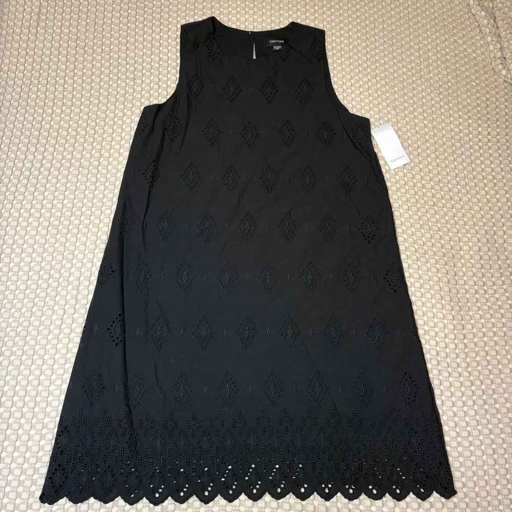 Karen Kane eyelet shift dress size Medium Black New with Tags
